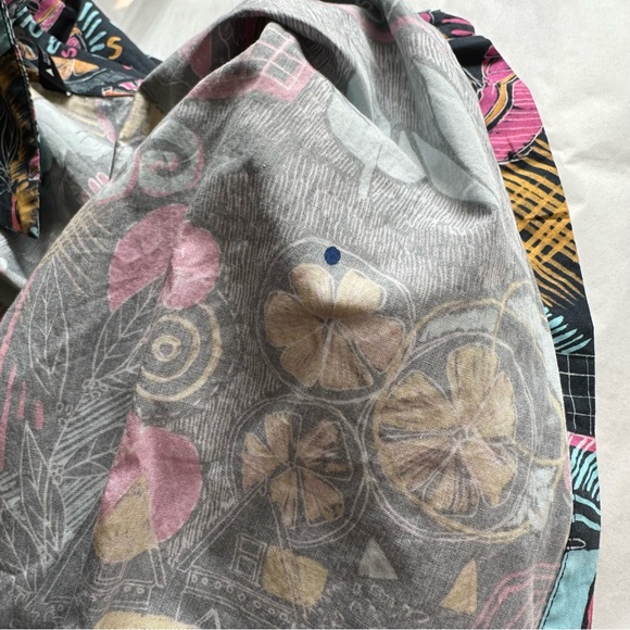 Zara Cropped Tie Front Graphic Button Down Shirt sz S - Picture 8 of 9